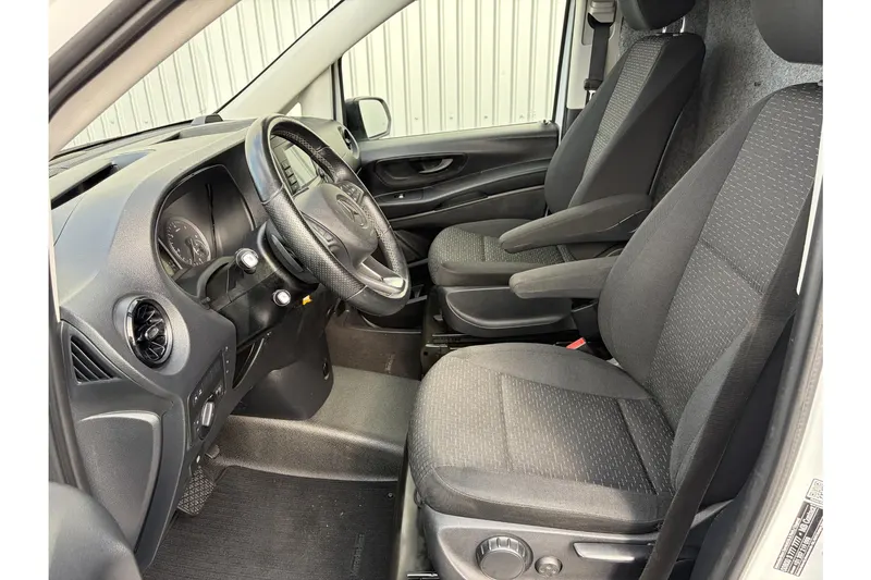 Mercedes-Benz Vito (2021)