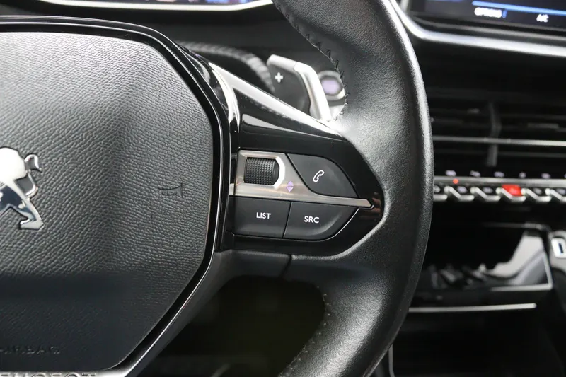 Peugeot 208 (2020)