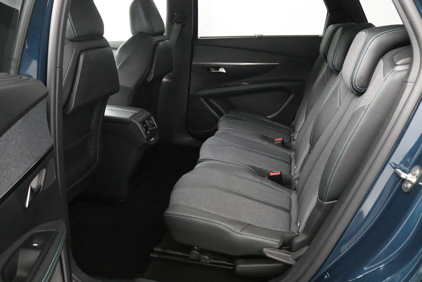 Peugeot 5008 (2021) — foto 1