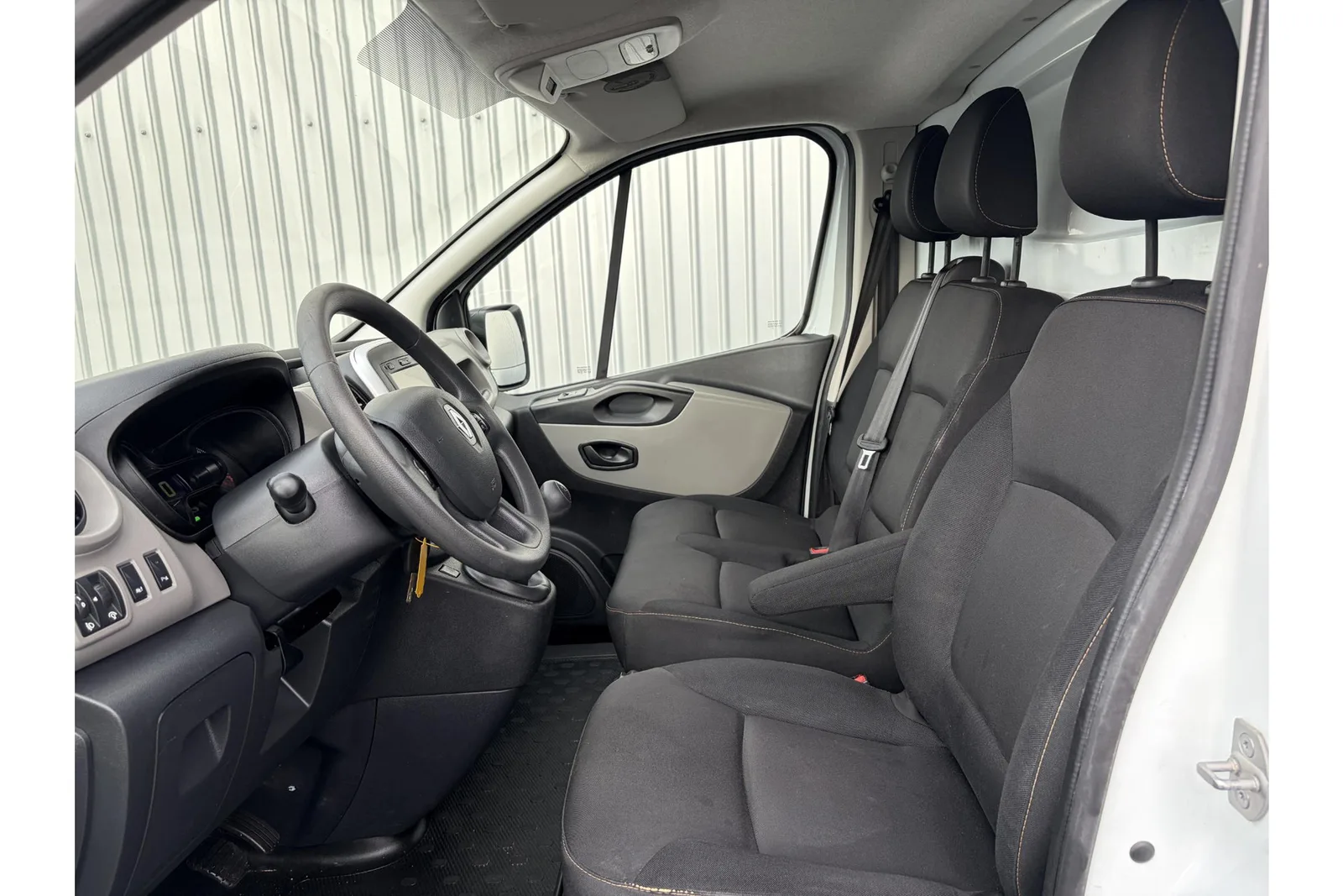 Renault Trafic (2019) — foto 1