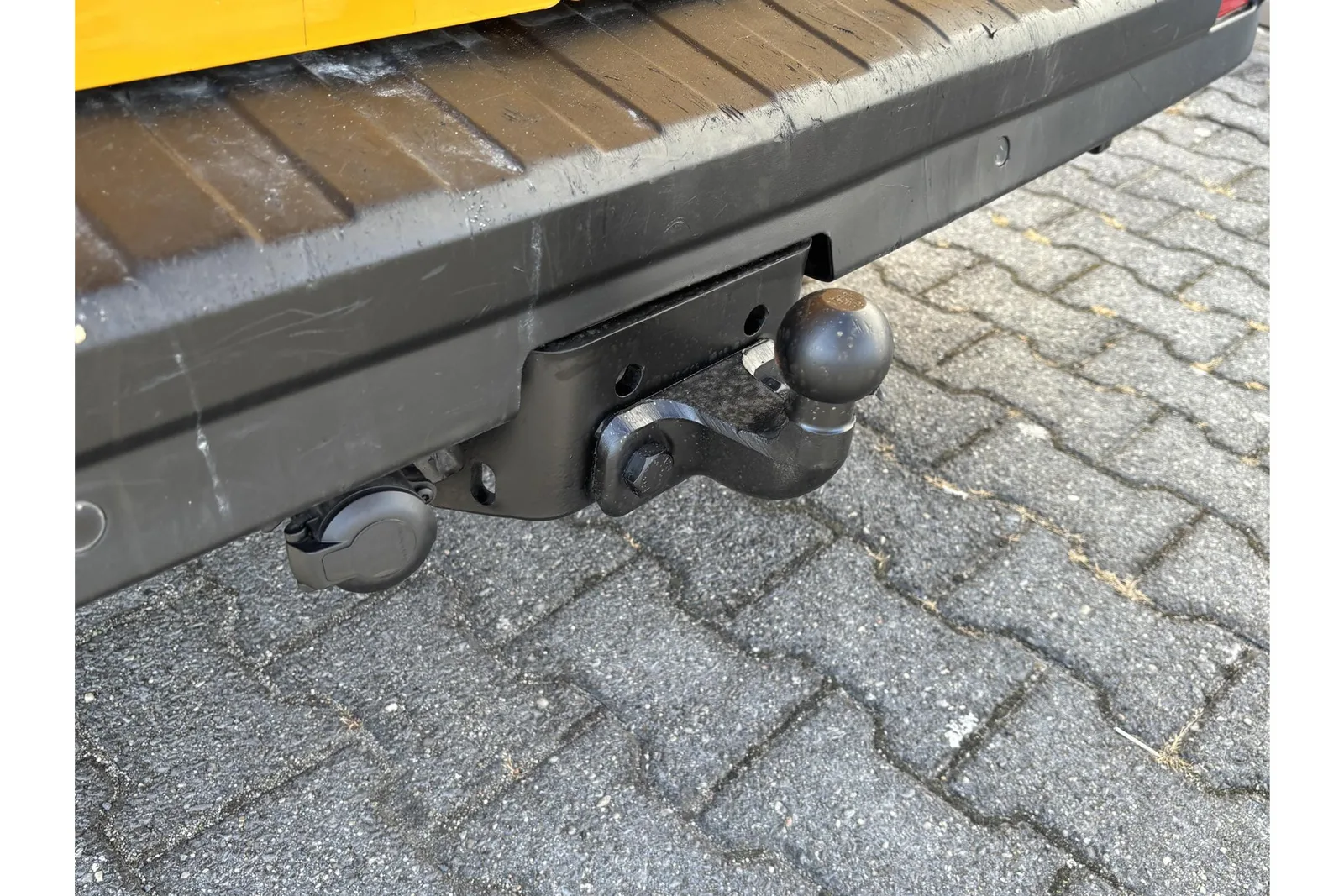 Renault Trafic (2020) — foto 1