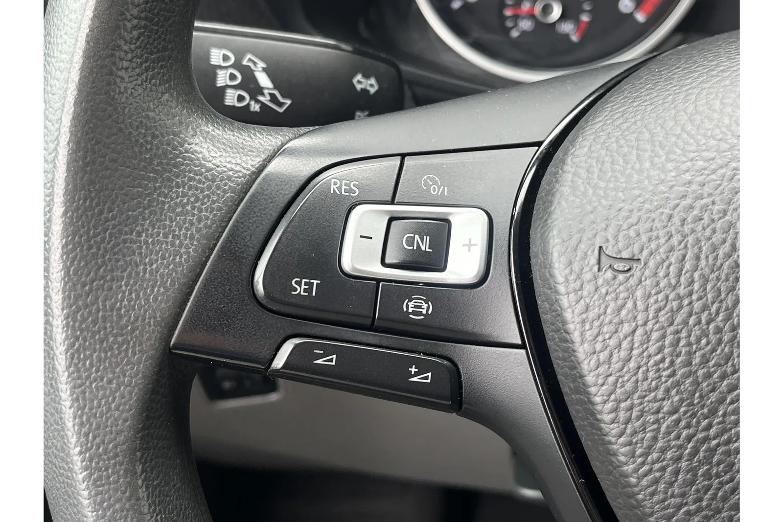 Volkswagen Crafter (2019) — foto 1