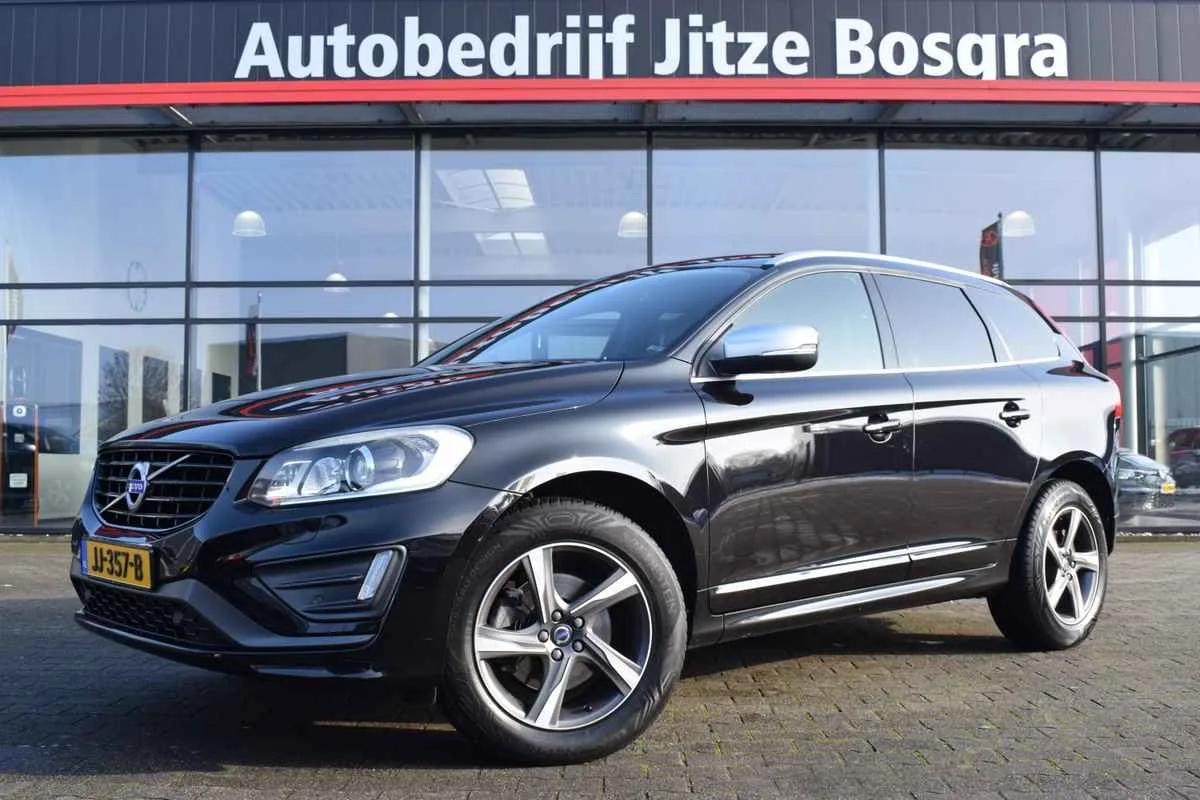 Volvo XC60 (2016) — foto 1