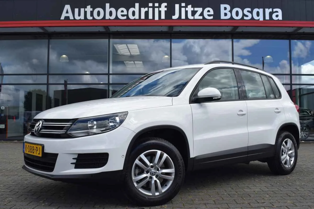 Volkswagen Tiguan (2013) — foto 1