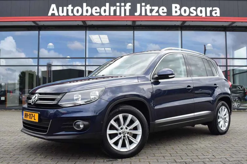 Volkswagen Tiguan (2016)