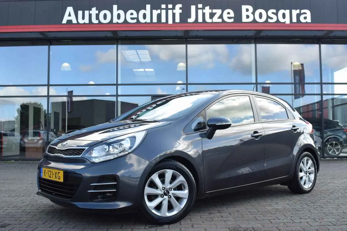 Kia Rio (2016) — foto 1