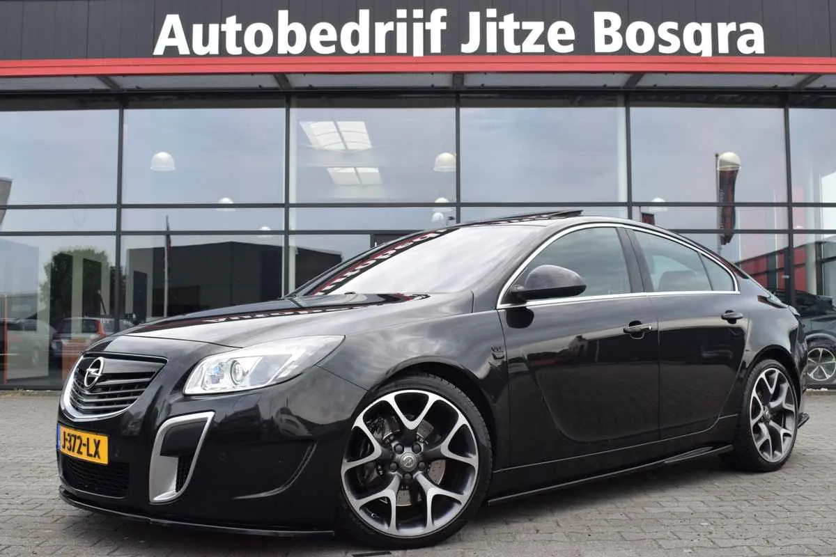 Opel Insignia (2012) — foto 1