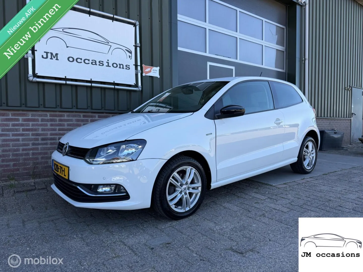 Volkswagen Polo (2014) — foto 1