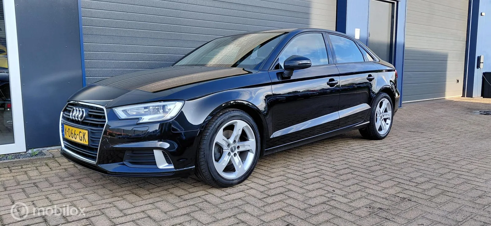 Audi A3 (2017) — foto 1