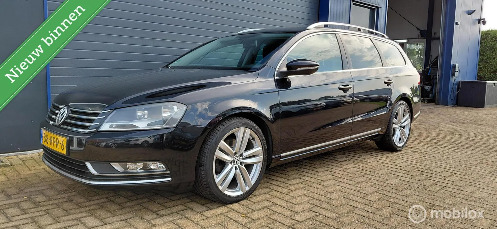 Volkswagen Passat (2011) — foto 1