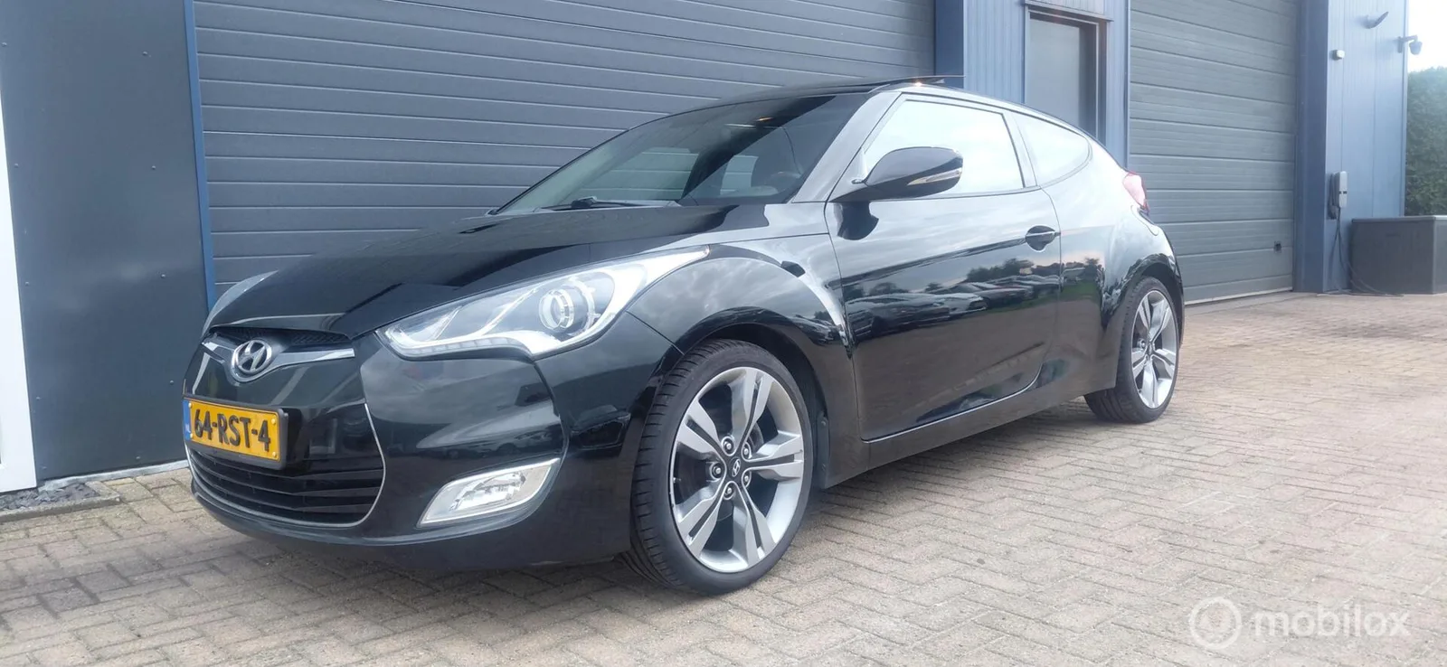 Hyundai Veloster (2011) — foto 1