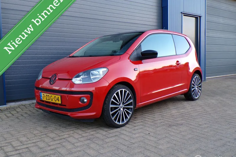 Volkswagen Up! (2014)
