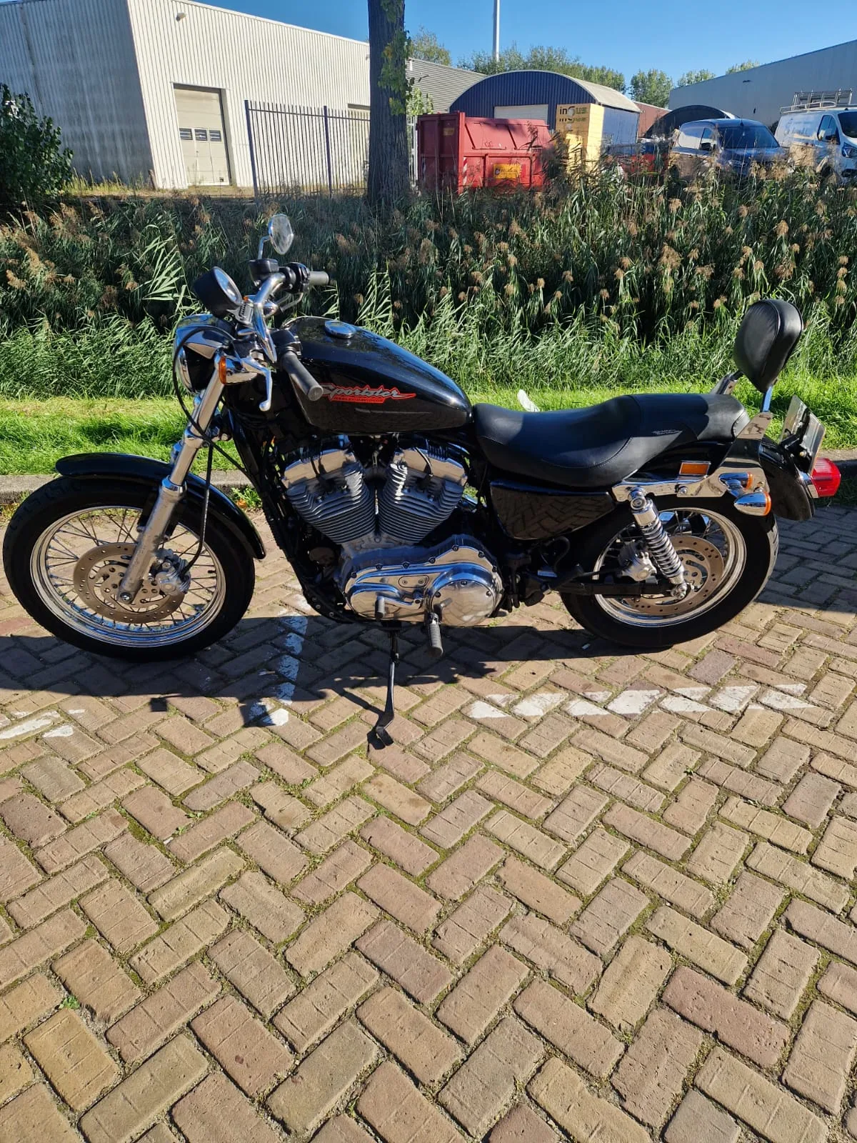 Harley-Davidson Sportster 883 (2007) — foto 1