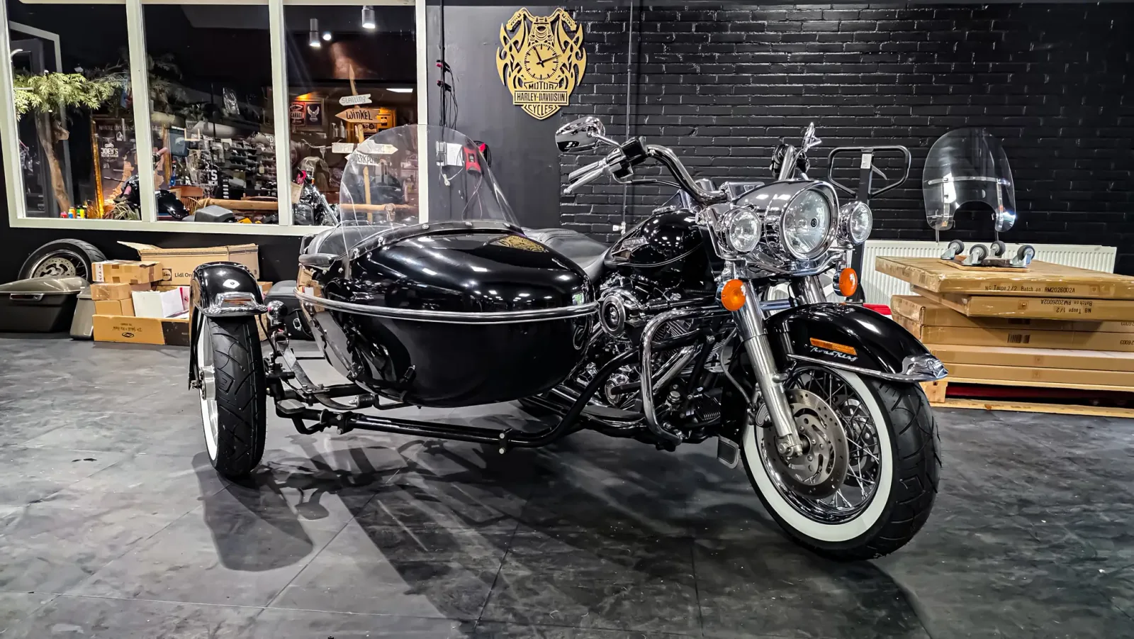 Harley-Davidson Road King Classic (2007) — foto 1