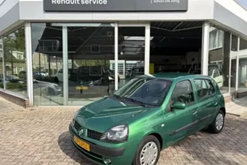 Renault Clio (2003)