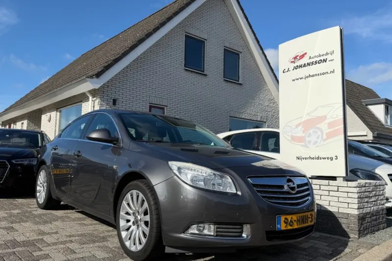 Opel Insignia (2009)