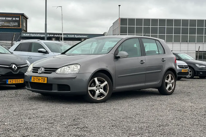 Volkswagen Golf (2006)