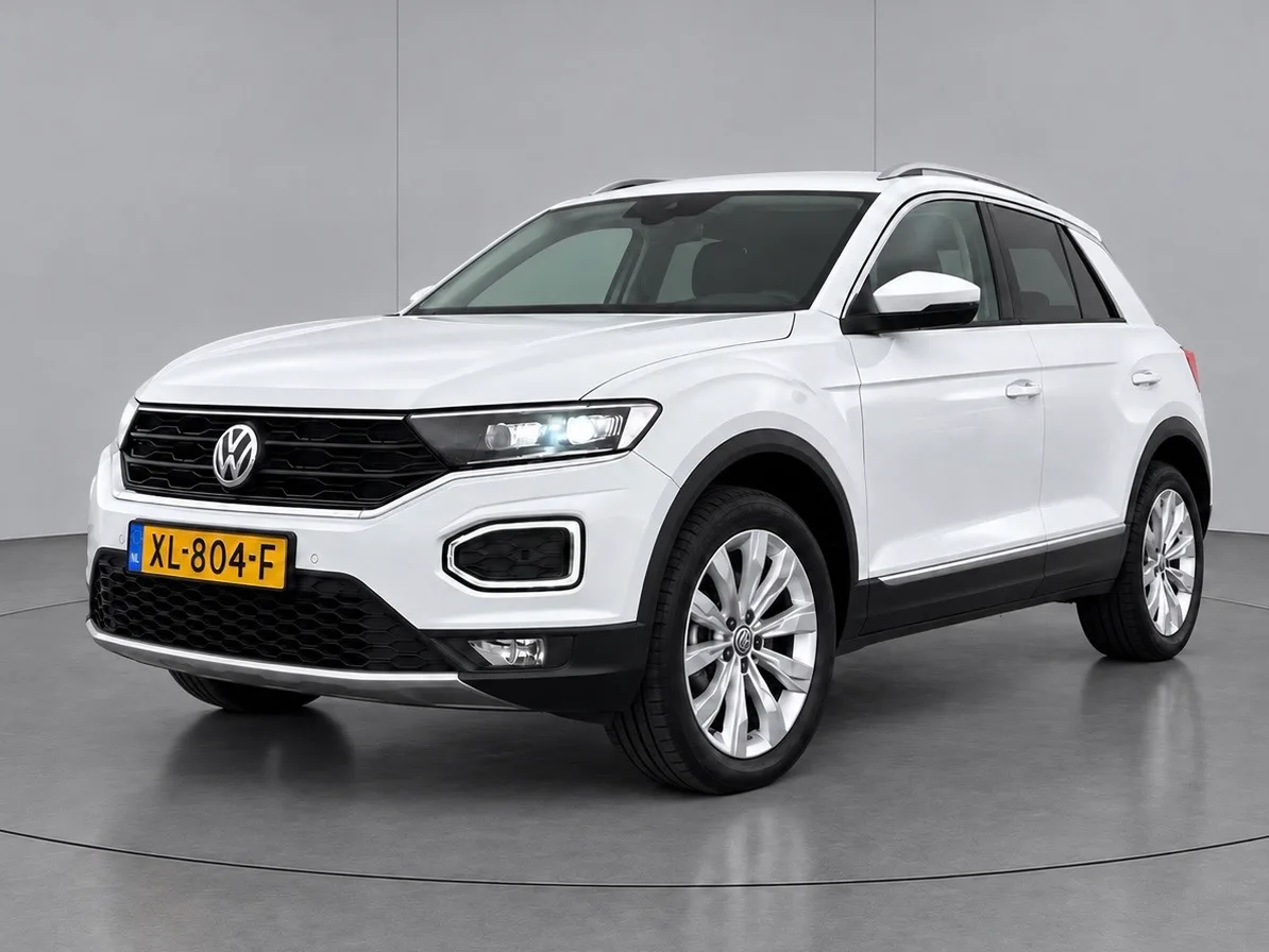 Volkswagen T-Roc (2019) — foto 1