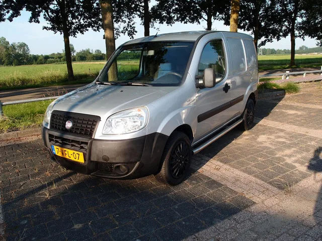 Fiat Doblò (2009) — foto 1