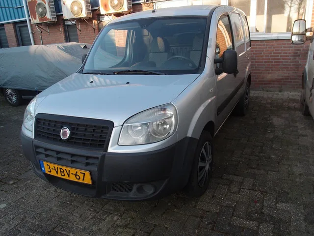 Fiat Doblò (2009) — foto 1