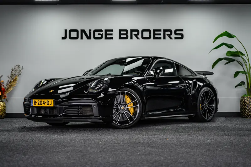 Porsche 911 (2021)