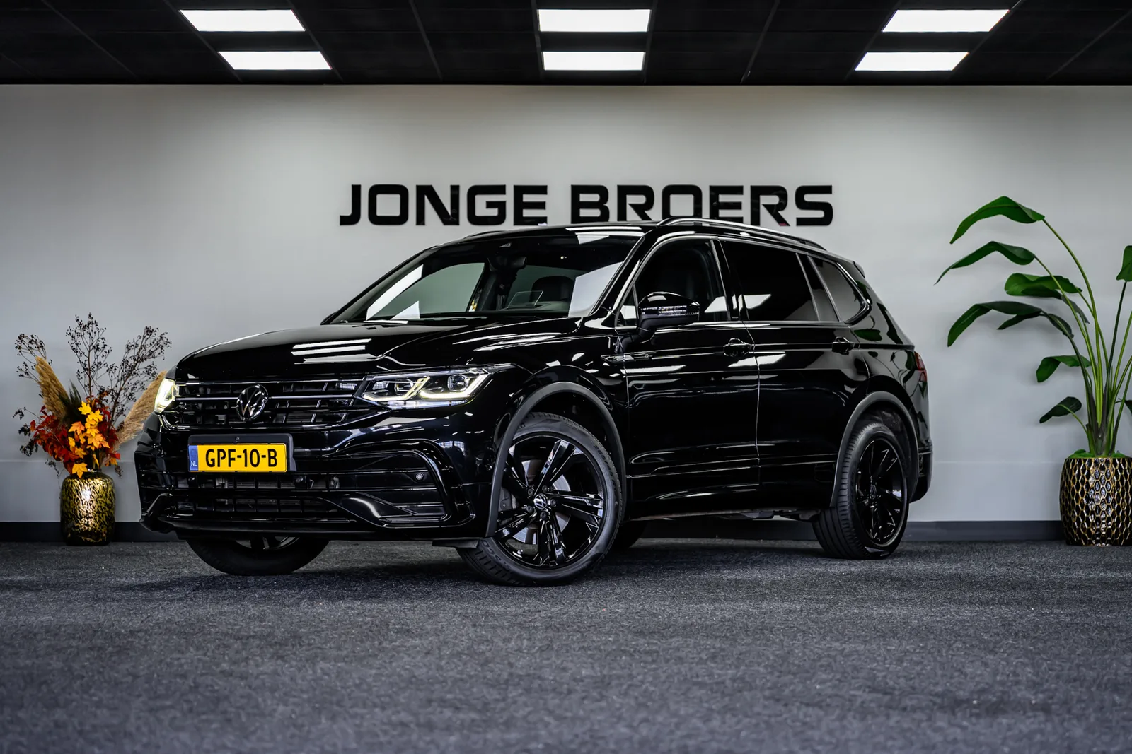 Volkswagen Tiguan All-Space (2022) — foto 1