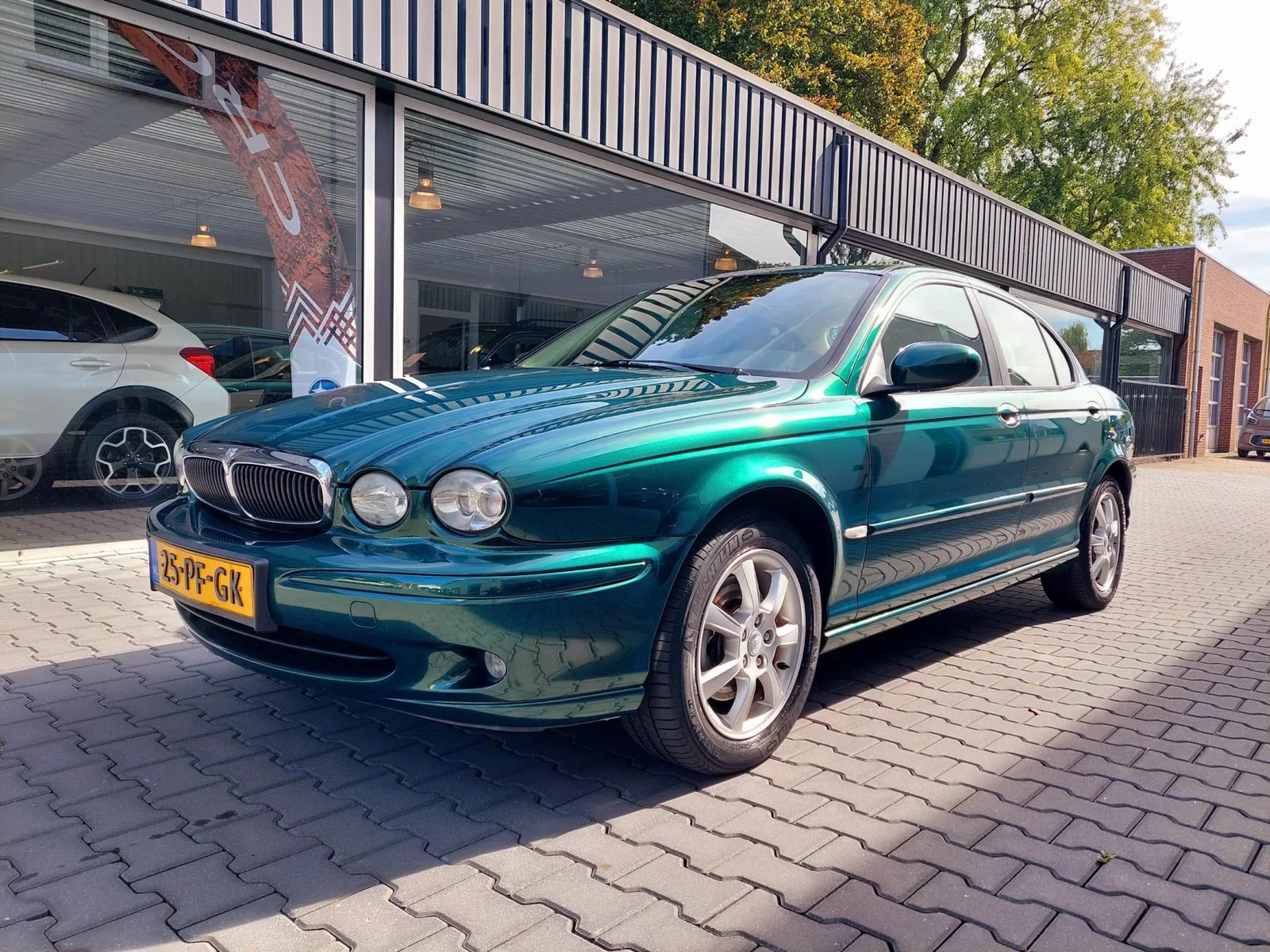 Jaguar X-Type (2004) — foto 1