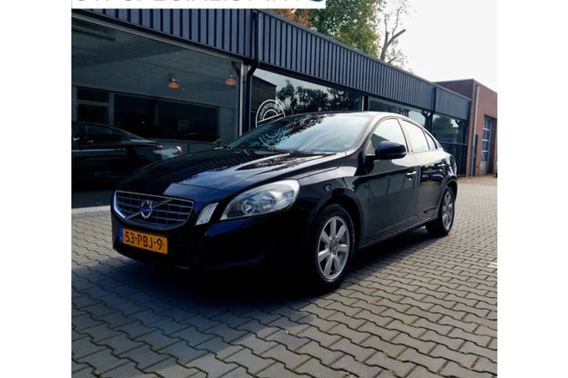 Volvo S60 (2011)