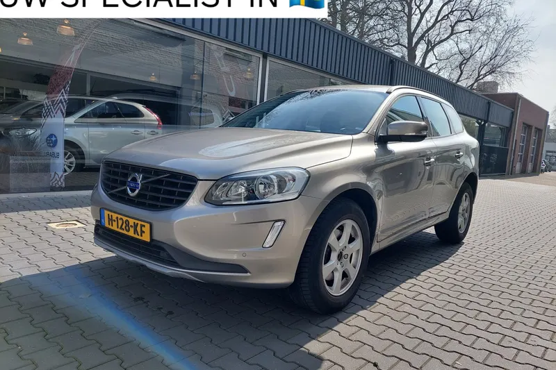 Volvo XC60 (2015)