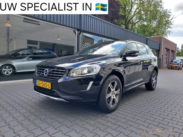 Volvo XC60 (2015) — foto 1