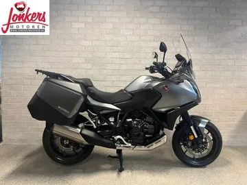 Honda NT 1100 (2023) — foto 1