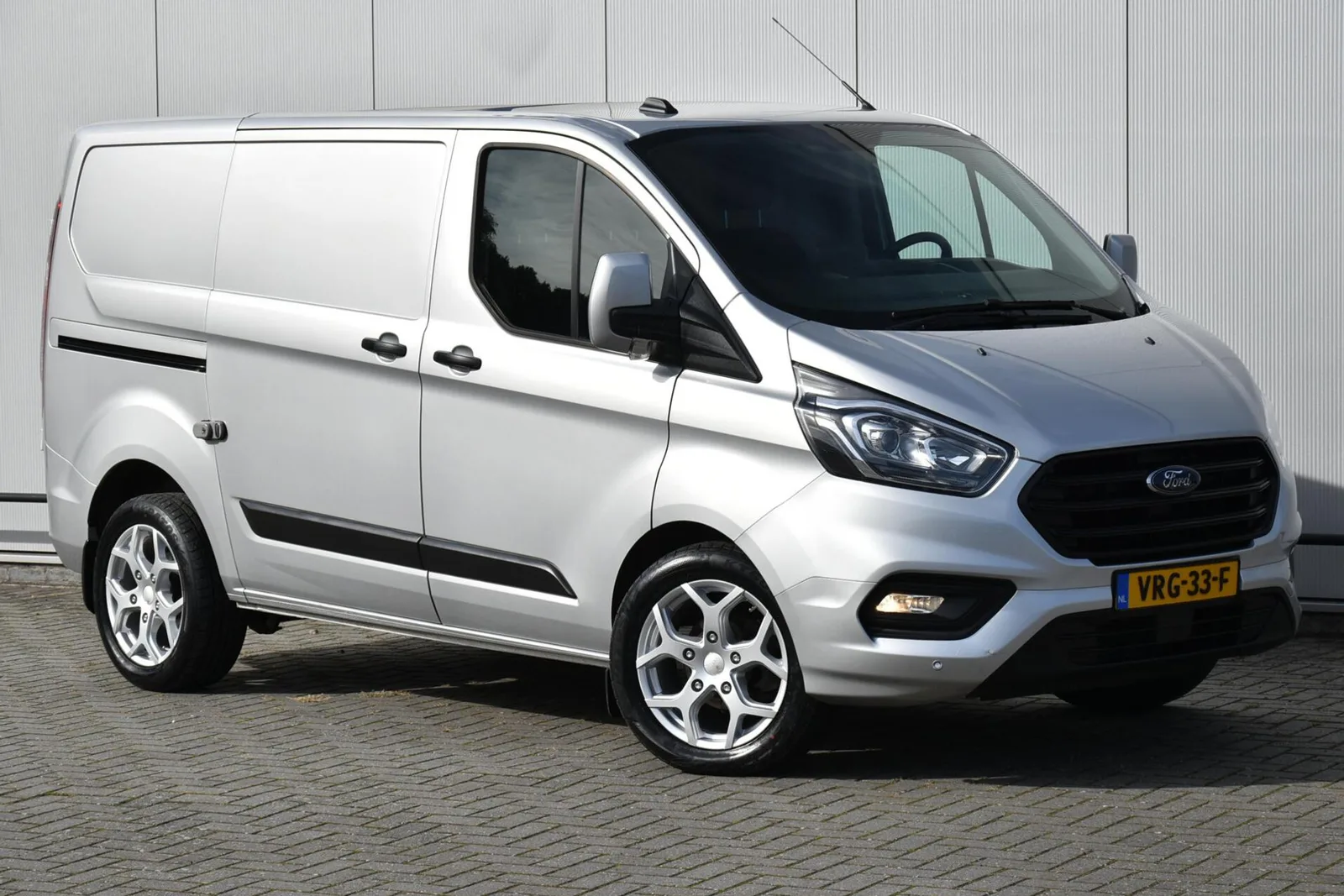 Ford Transit Custom (2022) — foto 1