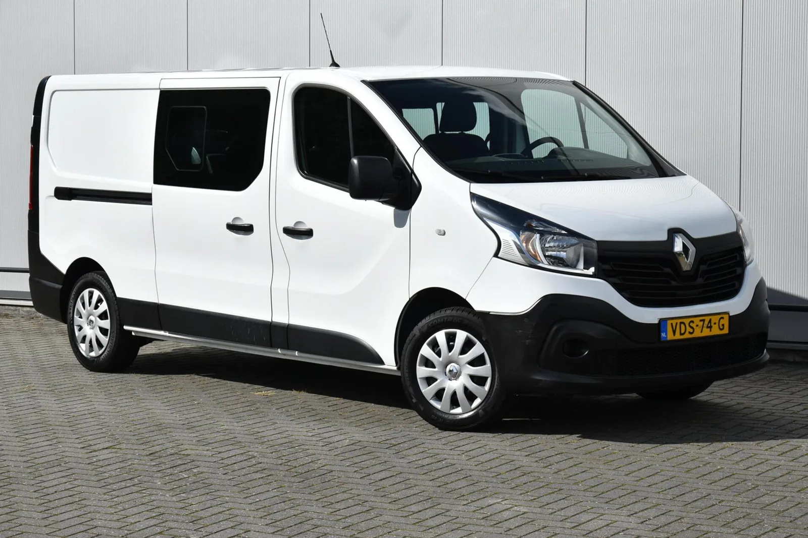 Renault Trafic (2019) — foto 1