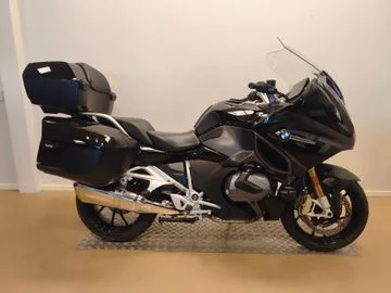 BMW R1250 RT (2022) — foto 1
