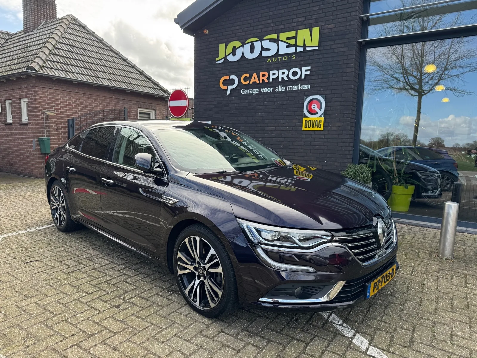 Renault Talisman (2017) — foto 1
