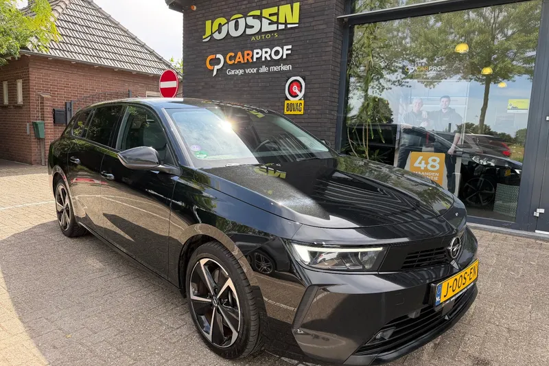 Opel Astra (2023)