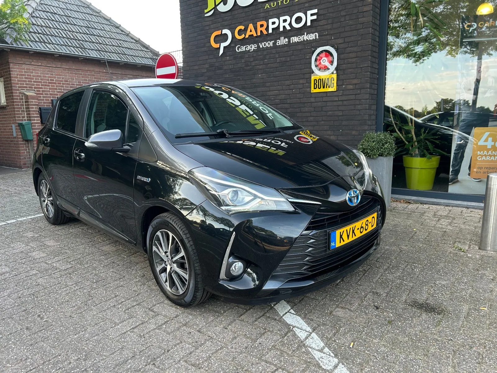 Toyota Yaris (2019) — foto 1