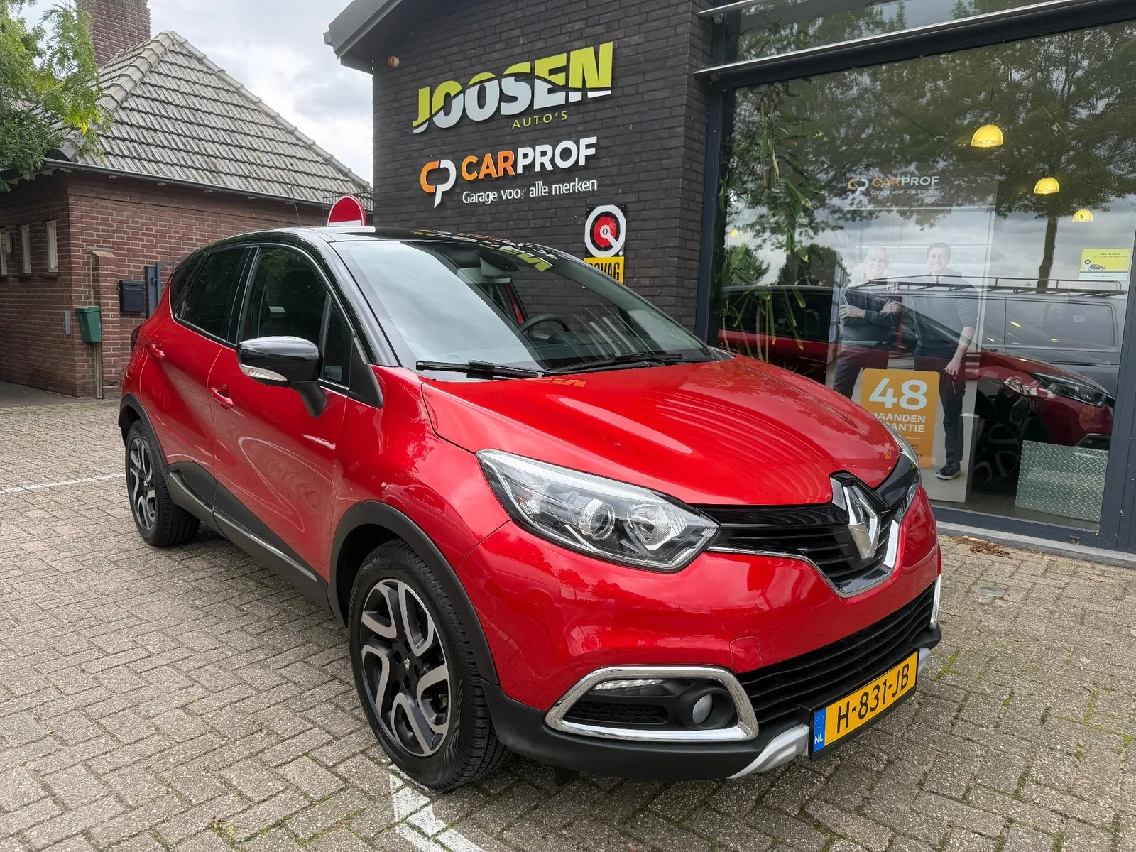 Renault Captur (2015) — foto 1