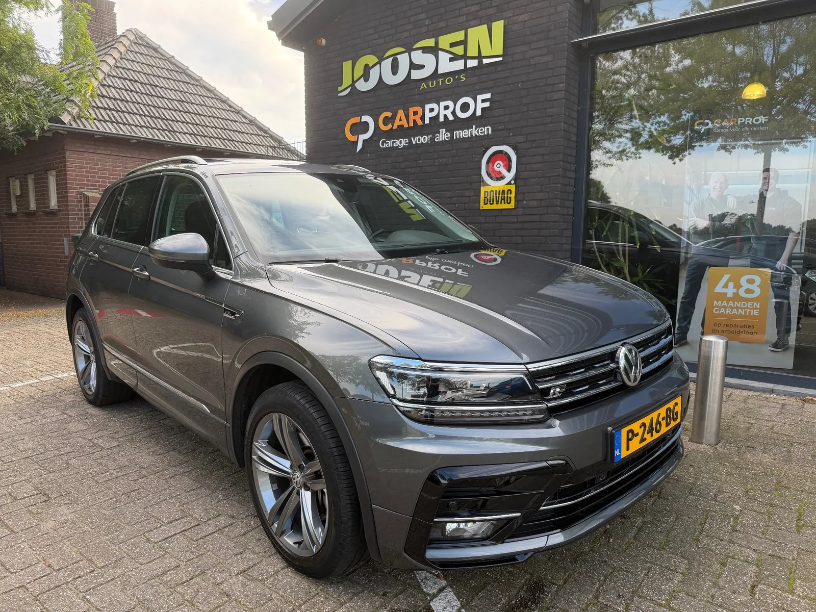 Volkswagen Tiguan (2018) — foto 1