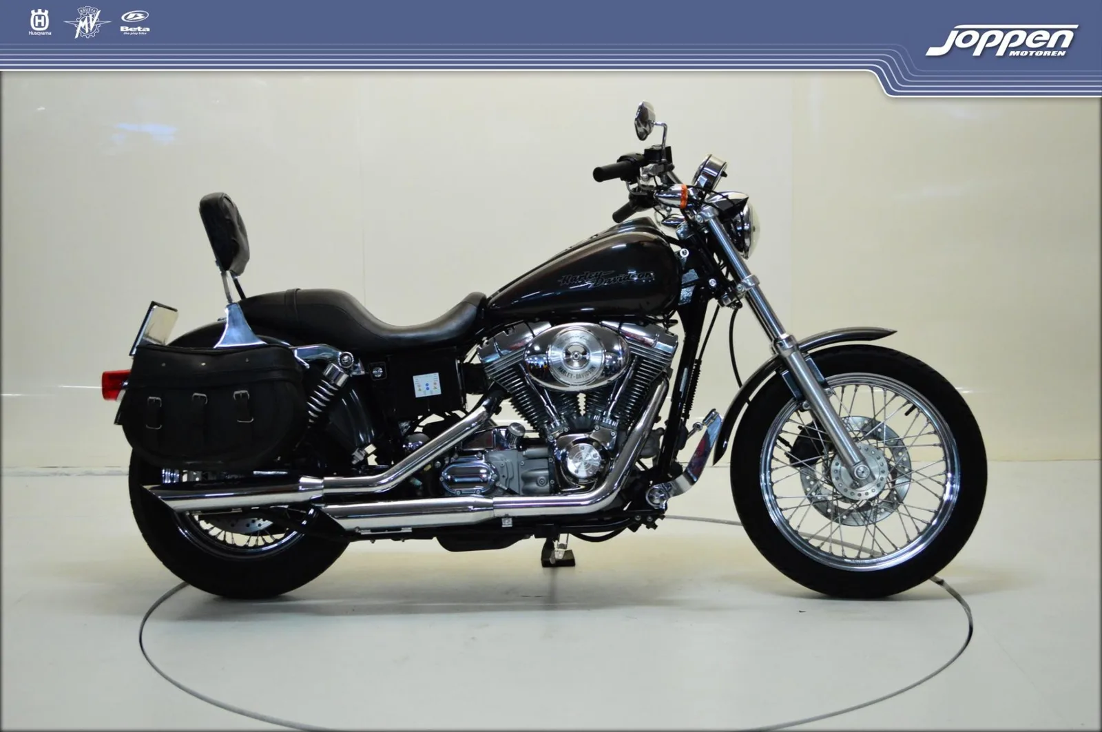 Harley-Davidson Dyna Super Glide Custom (2005) — foto 1