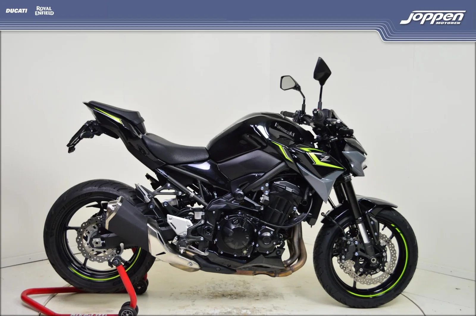 Kawasaki Z900 (2024) — foto 1