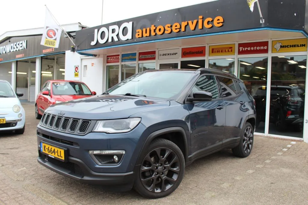 Jeep Compass (2021) — foto 1