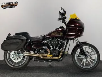 Harley-Davidson Street Bob (2014) — foto 1