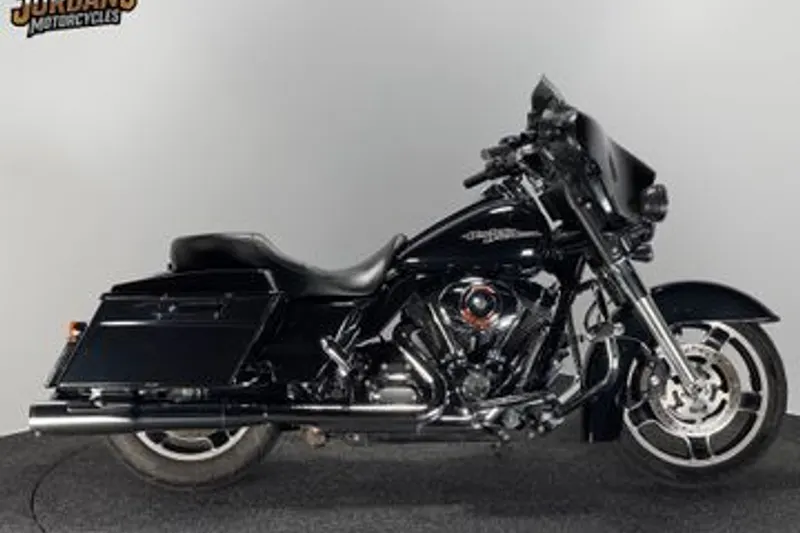 Harley-Davidson Street Glide (2013)