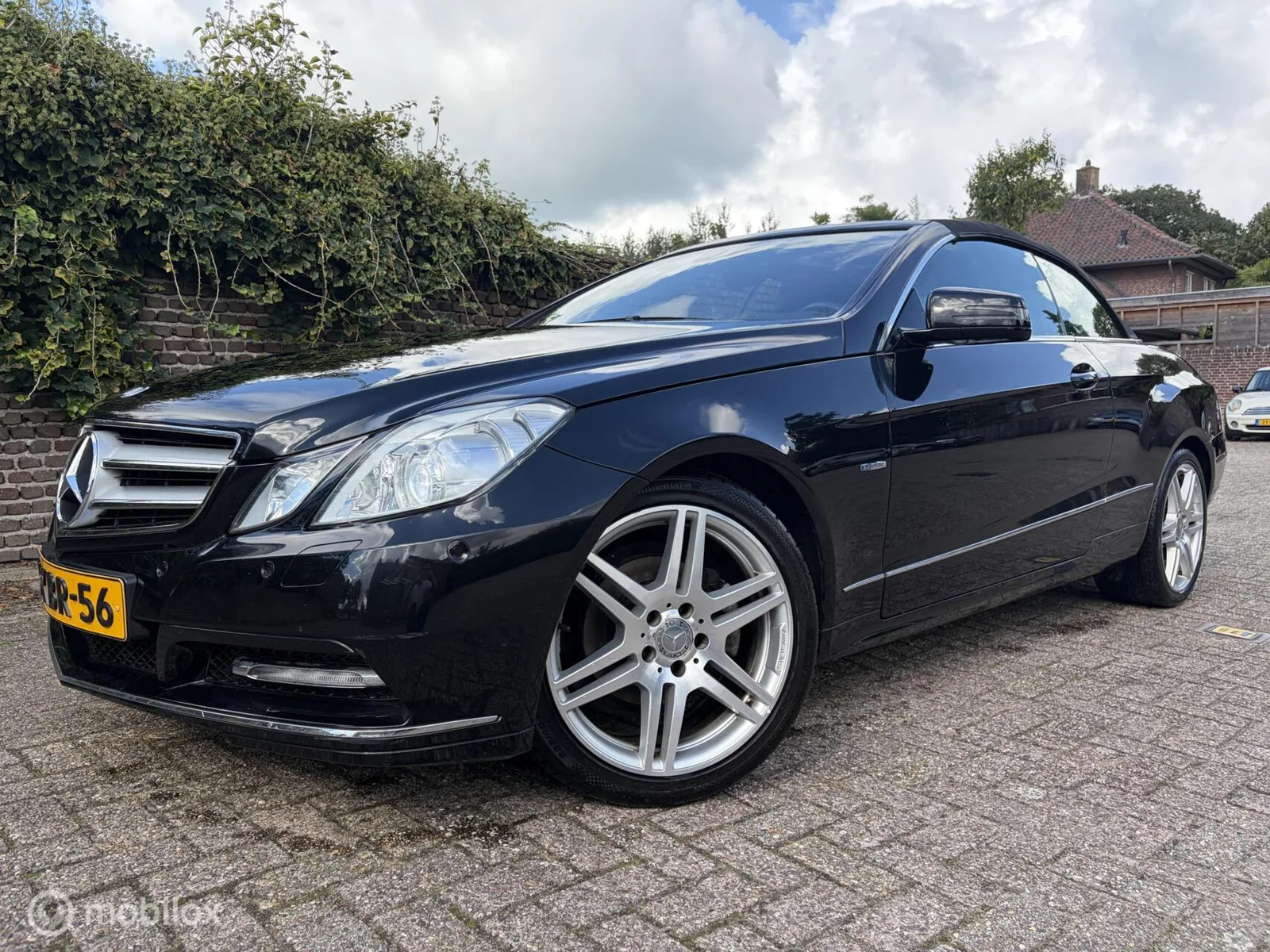Mercedes-Benz E-Klasse (2012) — foto 1