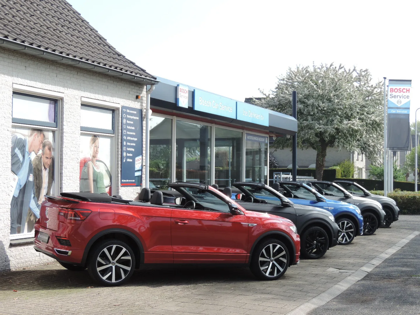 Volkswagen T-Roc (2023) — foto 1