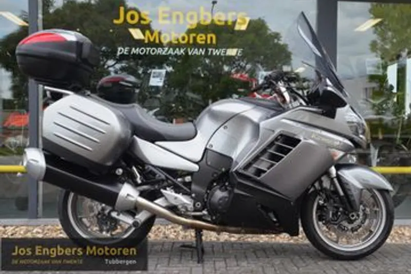Kawasaki GTR 1400 (2009)