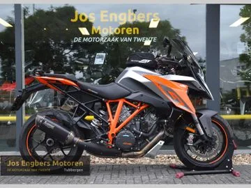 KTM 1290 Super Duke (2017) — foto 1