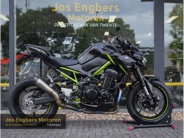 Kawasaki Z900 (2022) — foto 1