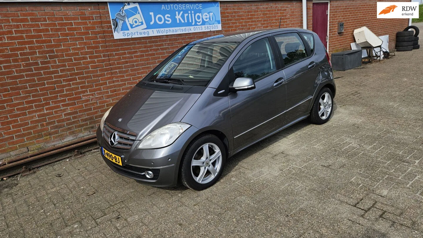 Mercedes-Benz A-Klasse (2011) — foto 1